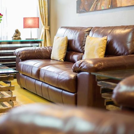Luxury Town House In The Heart Of The Old City Chiang Mai Exteriör bild