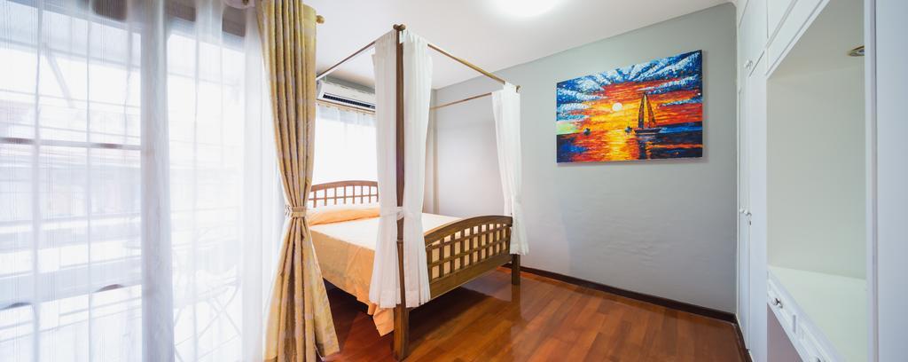 Luxury Town House In The Heart Of The Old City Chiang Mai Exteriör bild