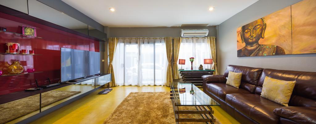 Luxury Town House In The Heart Of The Old City Chiang Mai Exteriör bild