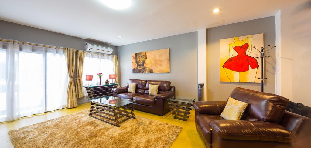 Luxury Town House In The Heart Of The Old City Chiang Mai Exteriör bild